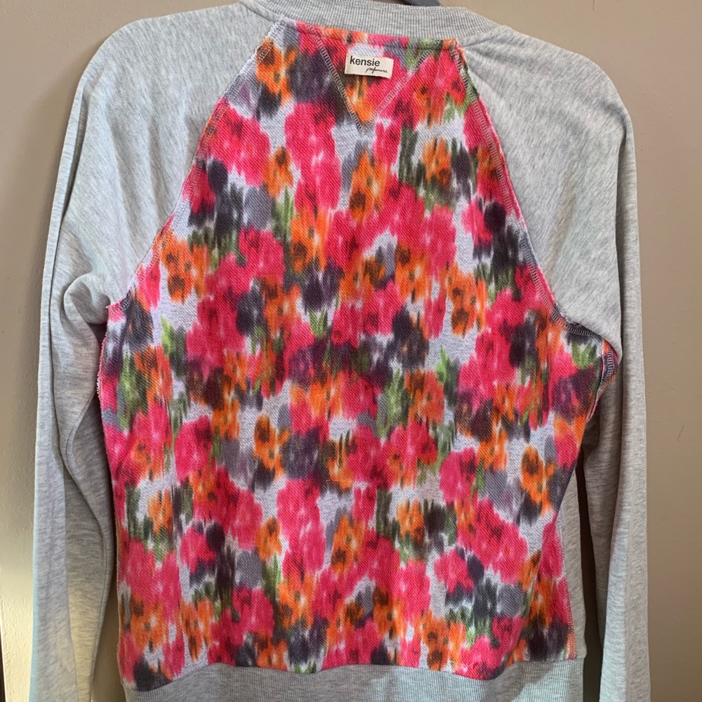 Kensie performance Zip-up - Picture 2 of 2